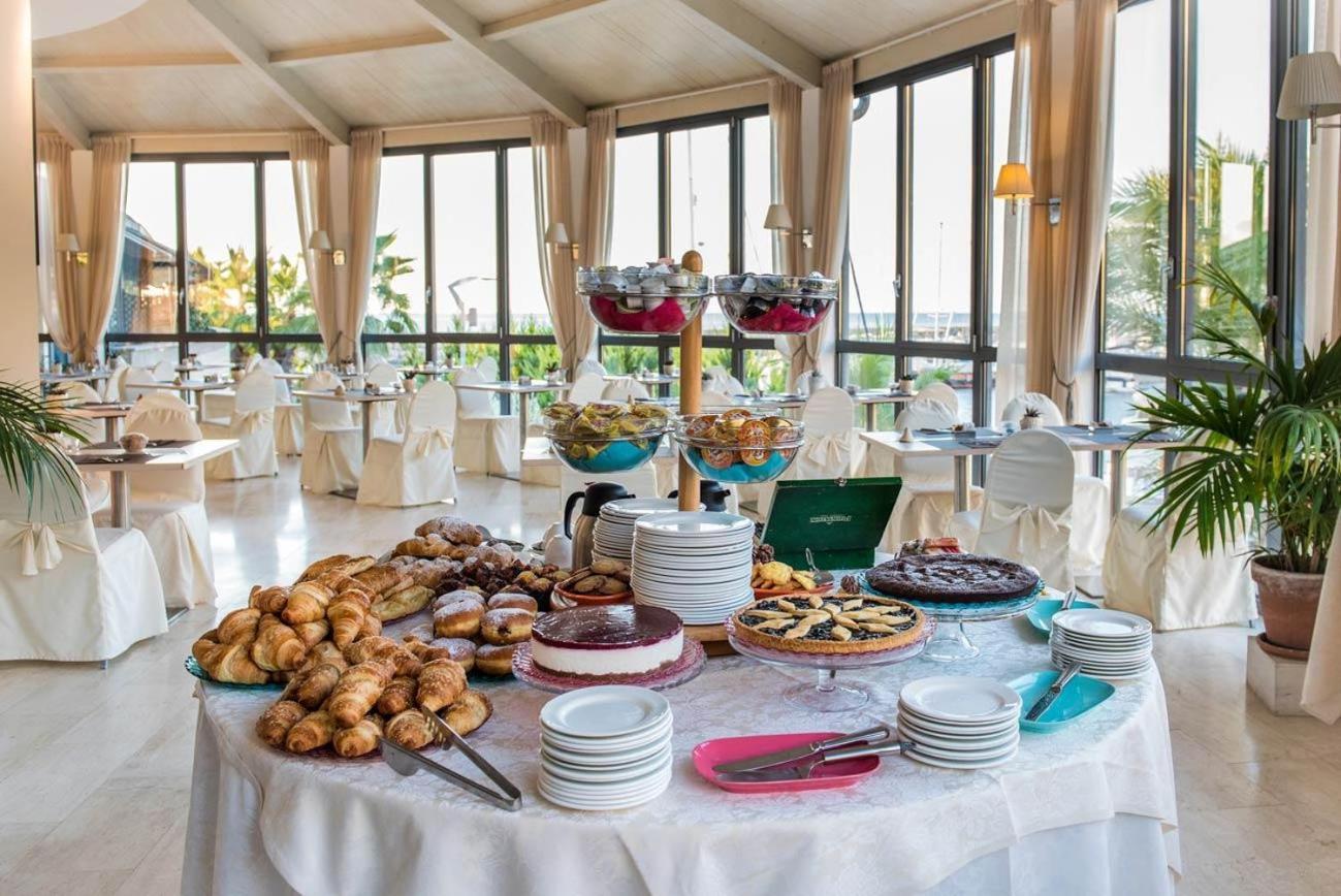 Elegance Boutique Suites Valverde  Esterno foto